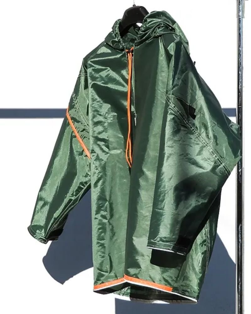 waterproof jacket is designed for easy